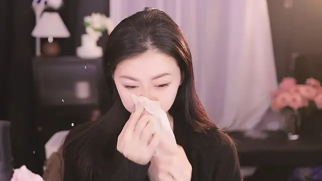 Ocean--Lili online show from February 13, 2:09 pm