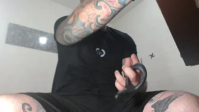 stripnolimits online show from March 3, 10:52 pm