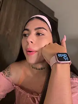 Sarasanders 4 online show from December 3, 1:08 am