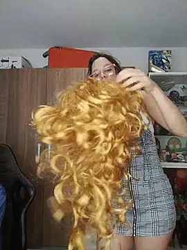 Snapshot of Isaandysex2428 chatting on February 11, 5:07 pm Isaandysex2428 online show from February 11, 5:07 pm