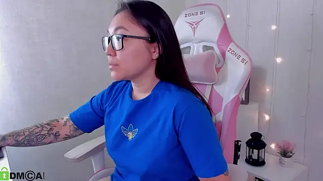 gentle muse online show from February 19, 12:06 am