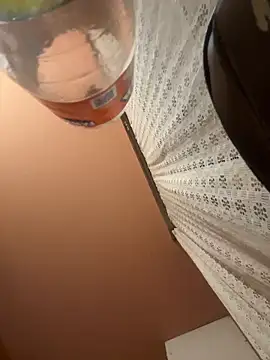 Snapshot of Madsion23 chatting on January 29, 8:56 pm Madsion23 online show from January 29, 8:56 pm