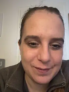 LadyChantale online show from April 9, 6:19 am