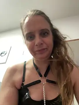 LadyChantale online show from May 20, 5:57 am