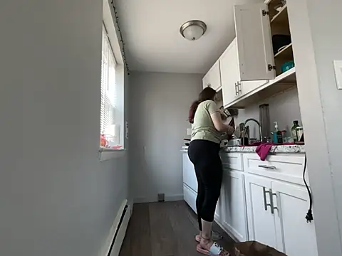 Snowbunnycake 131 online show from November 24, 8:19 pm