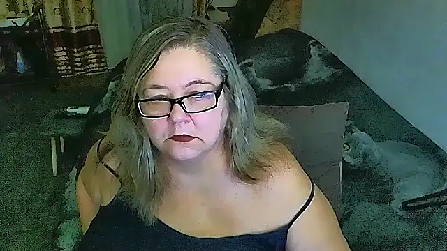 sex2 online show from November 18, 11:48 pm