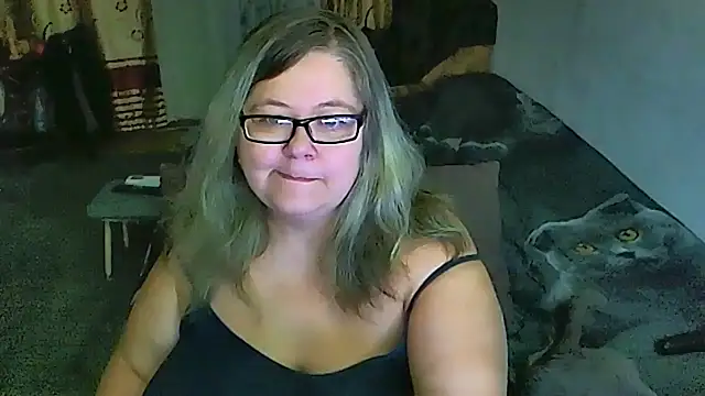 sex2 online show from February 26, 9:47 pm