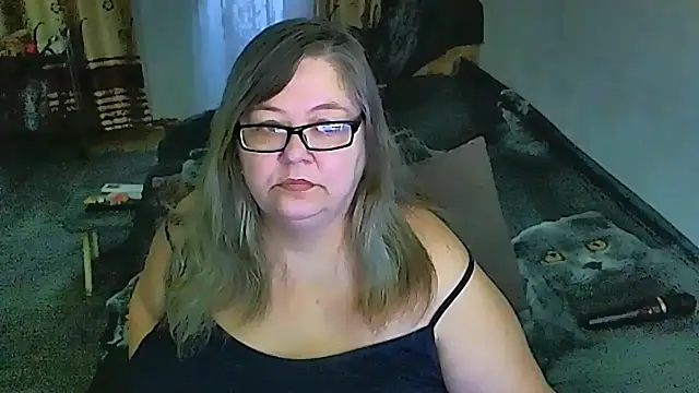 sex2 online show from May 5, 10:40 pm