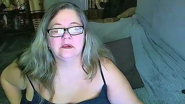 sex2 online show from May 21, 11:01 pm