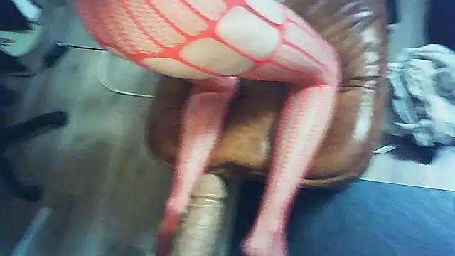 Snapshot of Manulingus chatting on June 22, 9:12 pm Manulingus online show from June 22, 9:12 pm