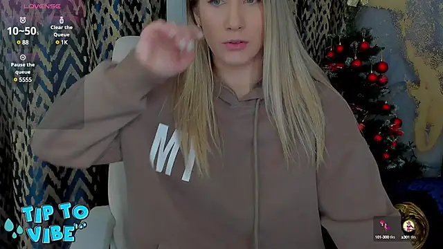 CassandraGood online show from January 19, 6:42 am