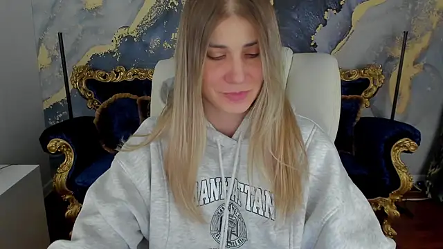 CassandraGood online show from February 7, 10:29 am