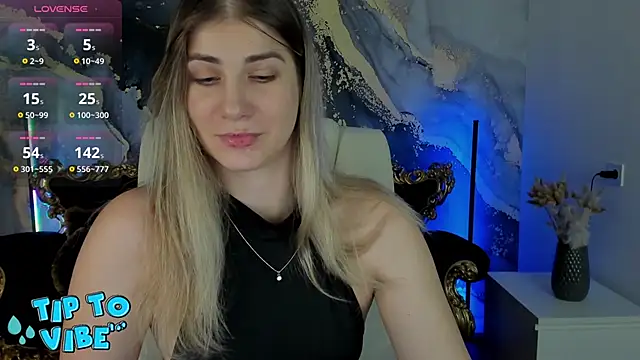 CassandraGood online show from February 12, 10:56 am