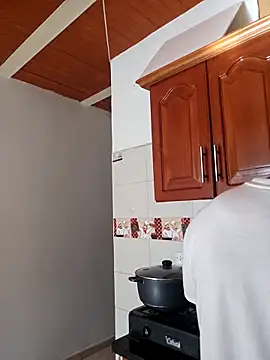 Snapshot of alejandro__2 chatting on December 4, 8:28 pm alejandro 2 online show from December 4, 8:28 pm