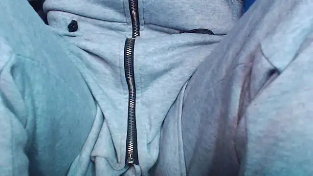 Snapshot of sahtlove1 chatting on January 7, 3:31 am sahtlove1 online show from January 7, 3:31 am