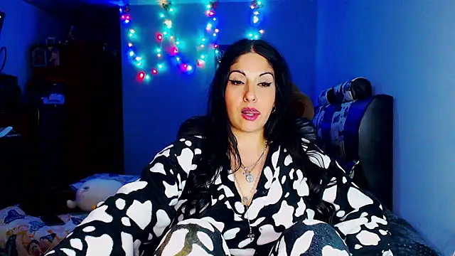 Snapshot of sahtlove1 chatting on January 15, 4:06 am sahtlove1 online show from January 15, 4:06 am