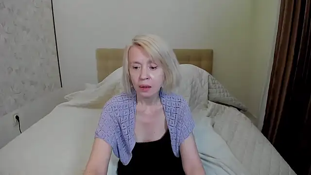 Snapshot of aminalive chatting on March 7, 10:10 pm aminalive online show from March 7, 10:10 pm