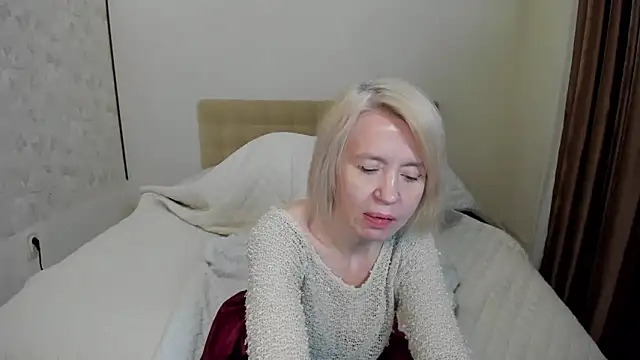 Snapshot of aminalive chatting on March 8, 4:06 pm aminalive online show from March 8, 4:06 pm