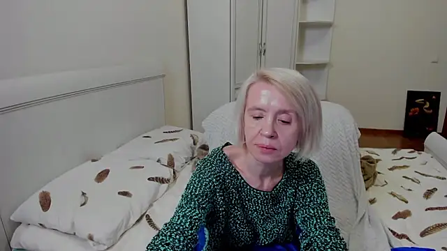 Snapshot of aminalive chatting on November 5, 6:41 pm aminalive online show from November 5, 6:41 pm