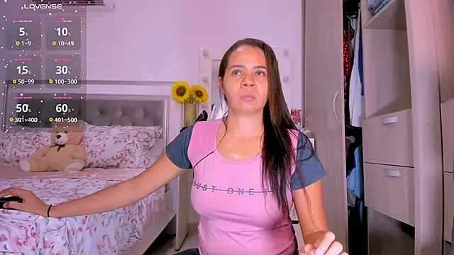 sharonDulce online show from December 3, 12:18 am