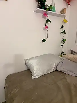 oriana zoeee online show from October 30, 12:12 am