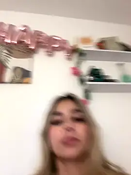 oriana zoeee online show from November 11, 11:49 pm