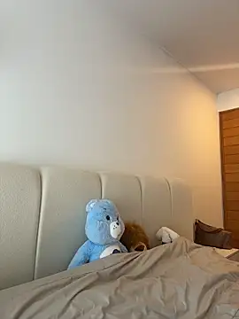 oriana zoeee online show from March 19, 12:25 am