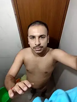 Snapshot of vishnuvinod_india chatting on March 6, 10:04 pm vishnuvinod india online show from March 6, 10:04 pm