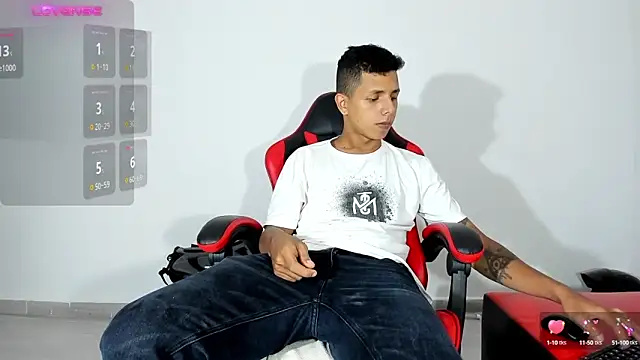 boy bigcock24cm online show from March 7, 11:18 am