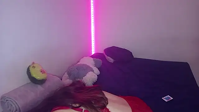 sweet little232 online show from November 21, 9:52 am