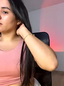 Mavie roses online show from November 27, 8:11 pm