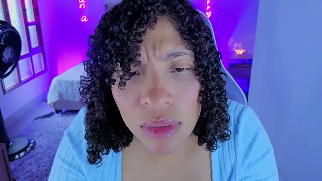 DannaBerry online show from April 16, 3:57 pm