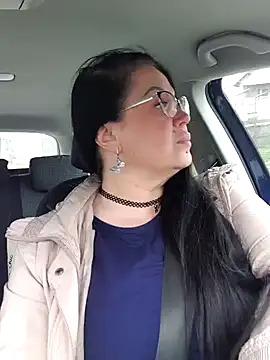 x  KHALEESI  x online show from March 17, 7:57 am