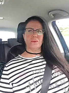 x  KHALEESI  x online show from October 13, 10:04 am