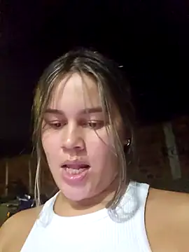 Snapshot of sweet_lucia chatting on January 13, 12:41 am sweet lucia online show from January 13, 12:41 am