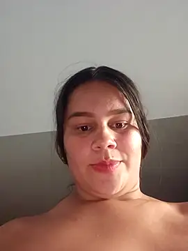 sweet lucia online show from February 11, 5:51 pm