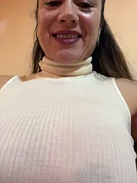 angelitasexy81 online show from February 18, 11:11 am