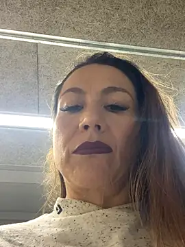 angelitasexy81 online show from October 27, 4:44 pm