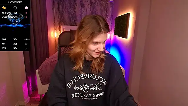 MaryHiggins online show from February 8, 10:18 am