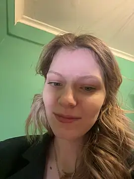 MaryHiggins online show from March 8, 10:32 am