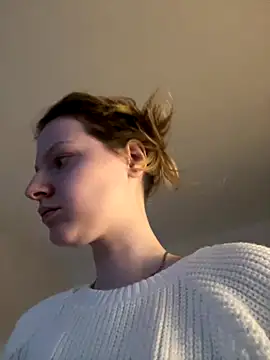 MaryHiggins online show from October 27, 1:59 pm