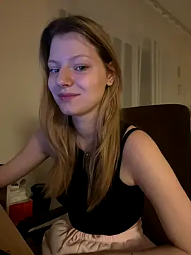 MaryHiggins online show from November 23, 4:07 pm