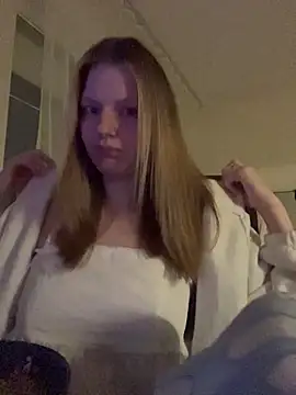 MaryHiggins online show from February 23, 8:06 pm