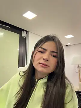 soyccherry  online show from March 28, 10:31 pm