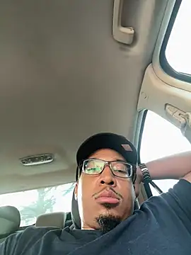 LongDMan420 online show from February 8, 1:54 pm