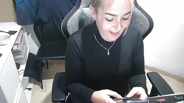 bekka   online show from November 15, 9:54 pm