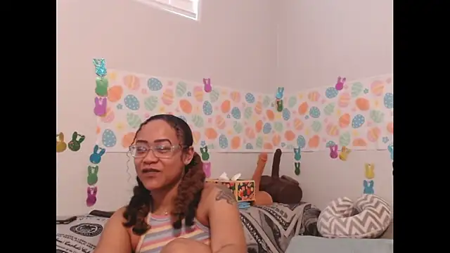 RylHoneyy online show from March 31, 4:29 pm