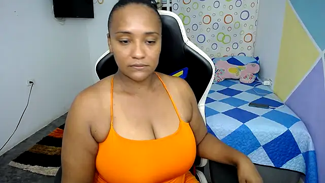 marysol83 online show from January 24, 2:39 am