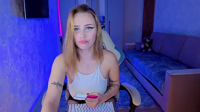 litlle pie online show from October 31, 8:32 pm