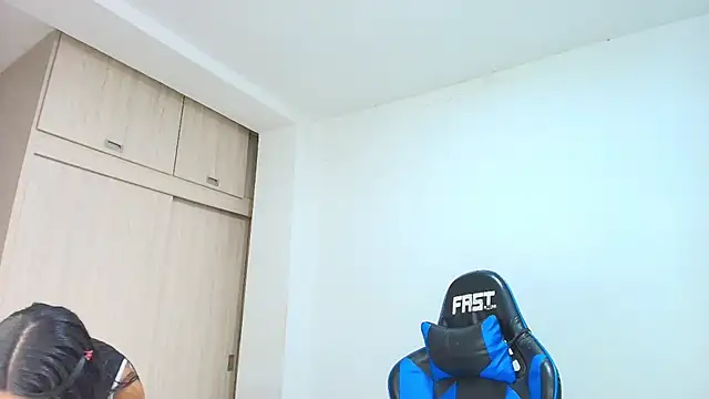 sophiax-x online show from October 21, 7:14 pm